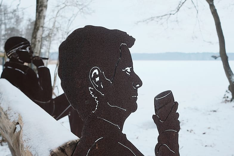 Sculptures at Glubigsee 26 01 31 by ERIC ERSHUN